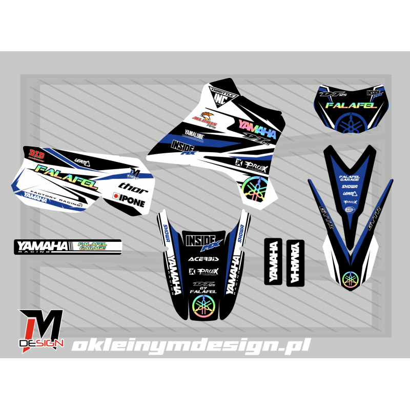 YAMAHA DT 125 Black, White and Blue and holo