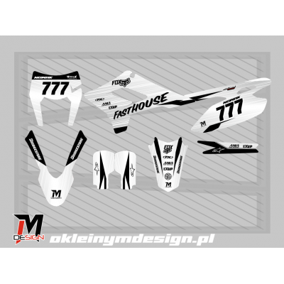 XMOTOS XB88 WHITE AND BLACK V4